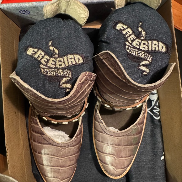EUC Freebird by Steven booties - Picture 6 of 6